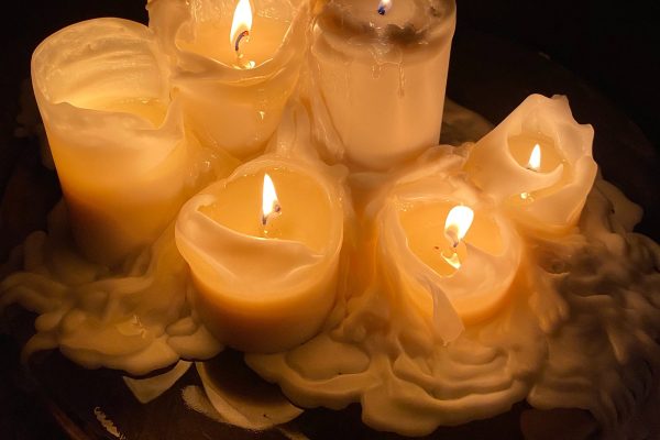 Melt & Mold: A Beginner’s Guide to Melting Candle Wax缩略图