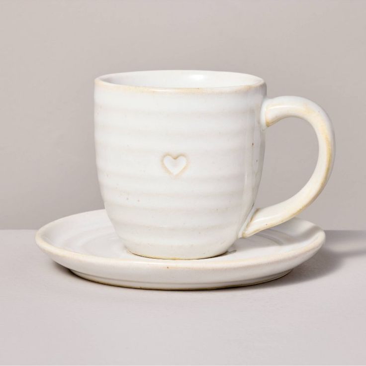 handmade ceramic mugs