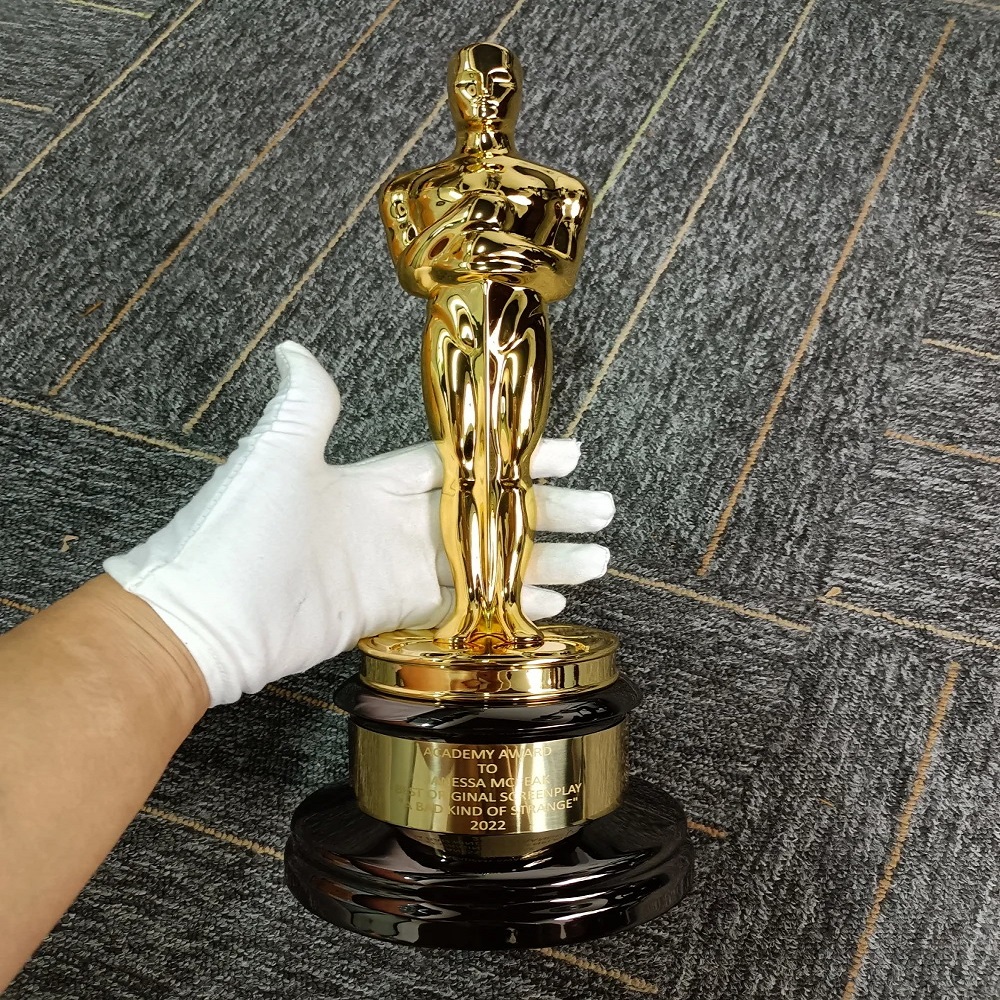 Oscar Trophy