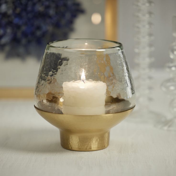 Flower vase