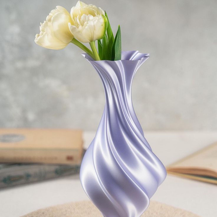 Flower vase