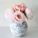 Country Class Patterned Terracotta Vase