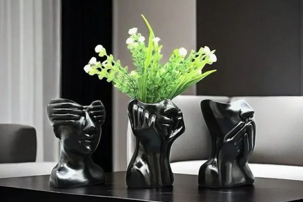 Head Vase: Embracing the Quirky Side of Home Decoration Human Face Flower Vase