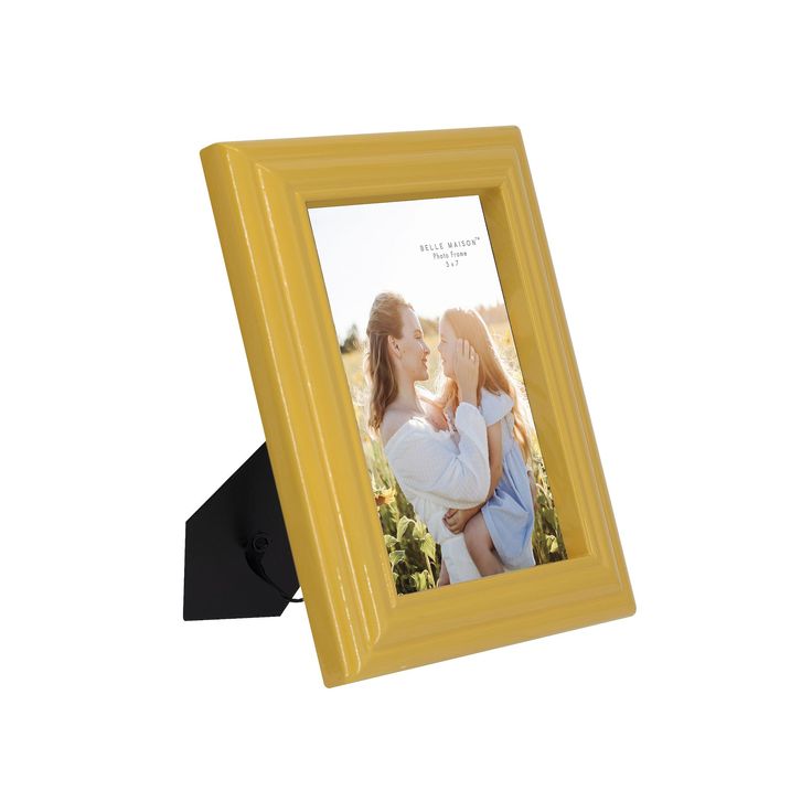 Portrait frame