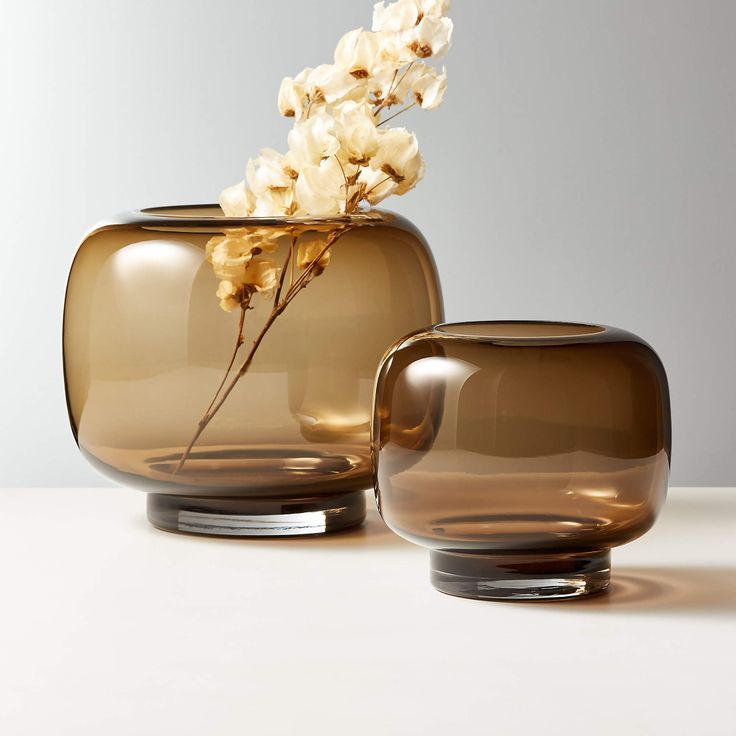 Glass vase