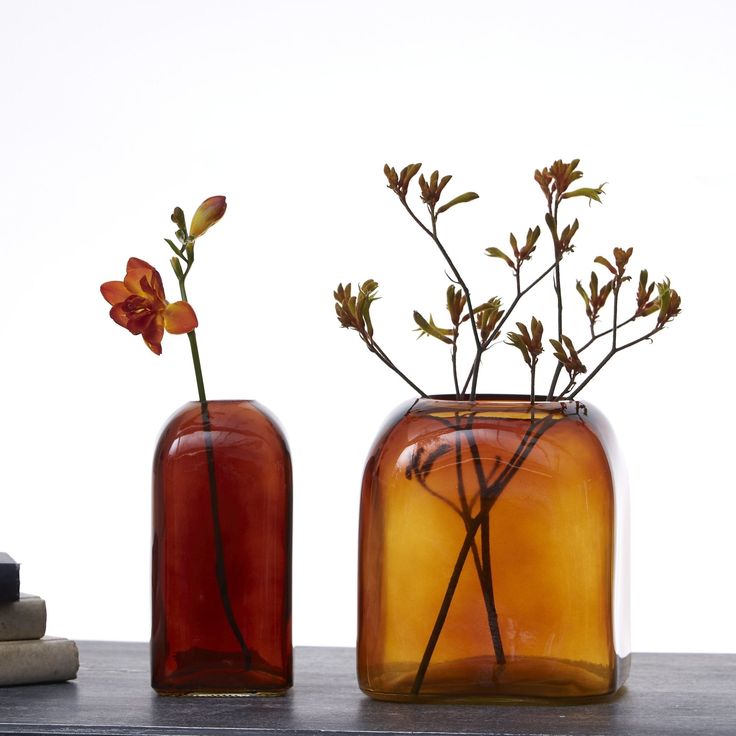 Flower vase