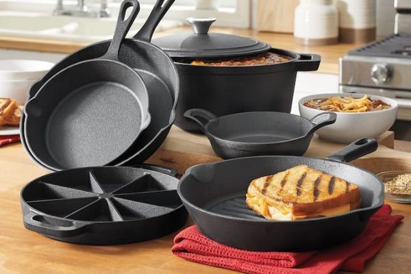 cast iron set