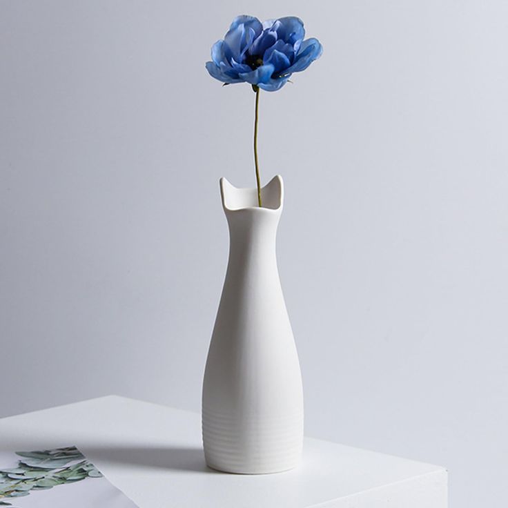 Ceramic vase